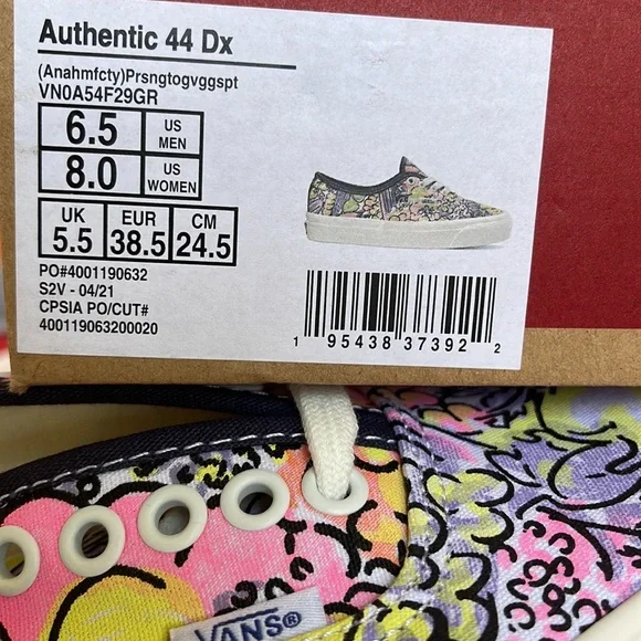 Vans Authentic 44 Dx
(Anahmfcty)Prsngtogvggspt
VNOA54F29GR
WMNS sneakers - Picture 16 of 16